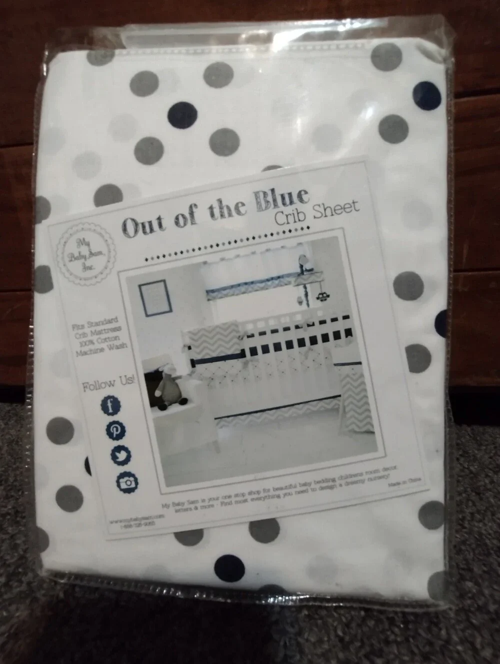 My Baby Sam Inc  Out of the Blue Polka Dot Crib Sheet - White & Gray